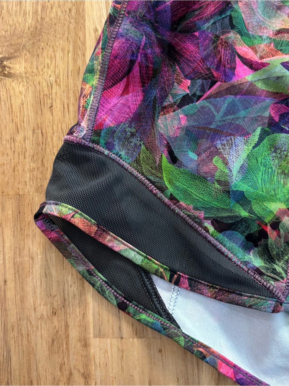 Lululemon Shorts - Picture 4 of 8